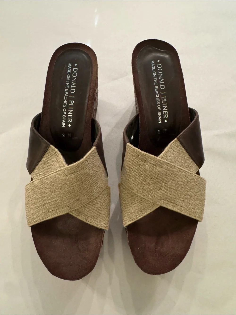 DONALD J. PLINER OF SPAIN Slip-on wedge sandals Brown Tan Gold SHOES SIZE 8